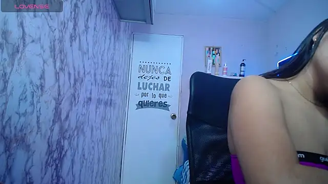 Maylin horny19 online show from 05/04/26, 07:10