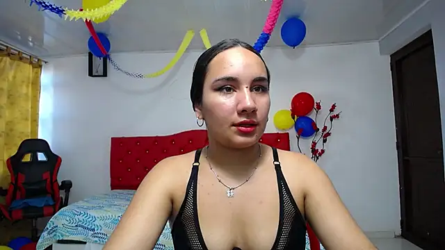 Snapshot of Maylin_horny19 chatting on 06/20/26, 09:39 Maylin horny19 online show from 06/20/26, 09:39