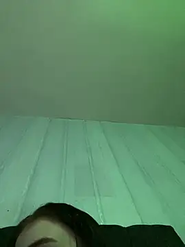 Snapshot of VioletxBlue chatting on 01/18/25, 10:39 VioletxBlue online show from 01/18/25, 10:39