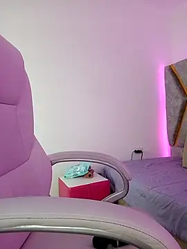 SussanHottye1  online show from 01/28/25, 04:30