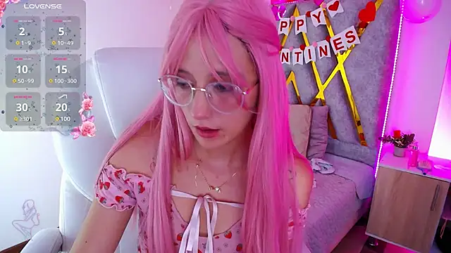 SussanHottye1  online show from 02/19/25, 04:00