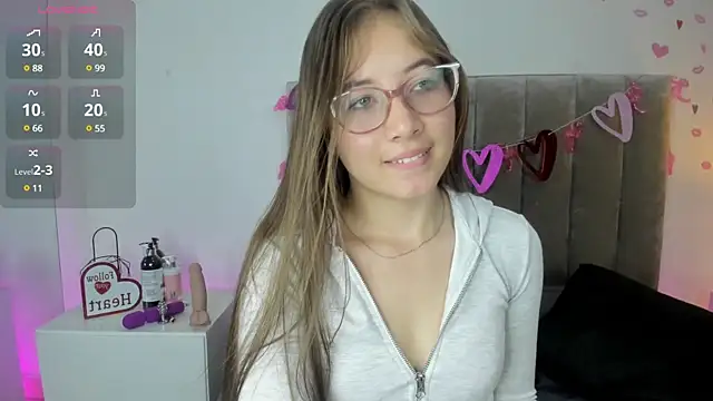 Dahlia Rousse online show from 02/26/25, 08:33