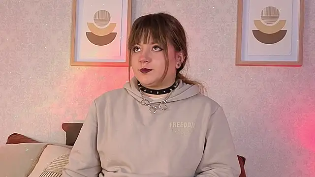 Veronica simons online show from 10/10/25, 09:03