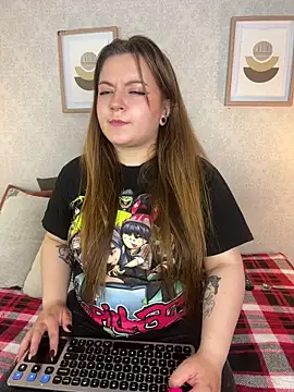 Veronica simons online show from 05/14/26, 08:48