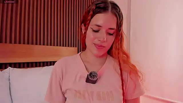 alliss ginger  online show from 03/13/26, 07:53