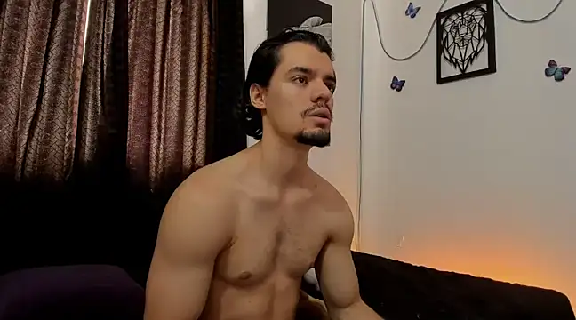 Snapshot of maxi_styles chatting on 01/09/25, 04:28 maxi styles online show from 01/09/25, 04:28