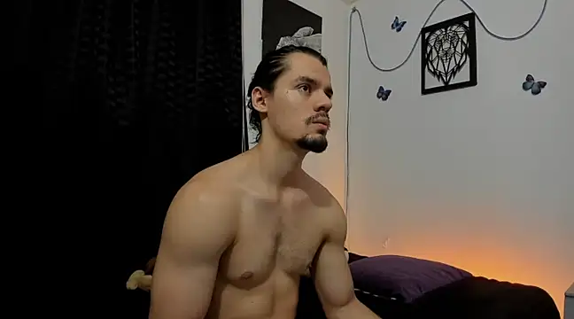 Snapshot of maxi_styles chatting on 01/12/25, 12:07 maxi styles online show from 01/12/25, 12:07