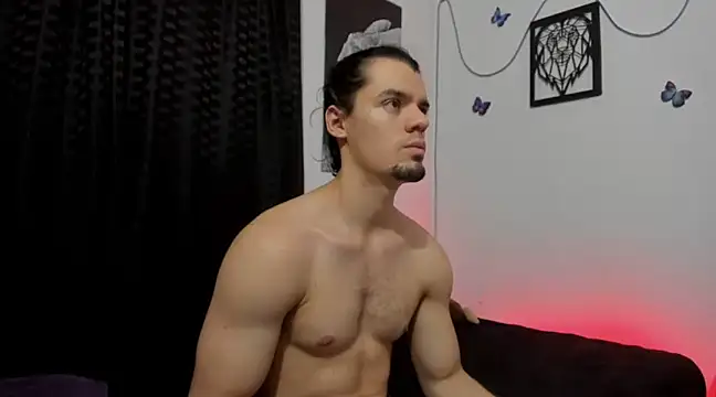 Snapshot of maxi_styles chatting on 01/24/25, 03:11 maxi styles online show from 01/24/25, 03:11