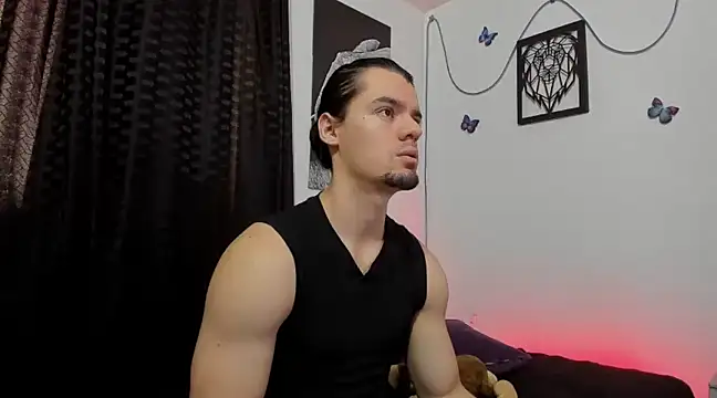 Snapshot of maxi_styles chatting on 01/24/25, 05:21 maxi styles online show from 01/24/25, 05:21