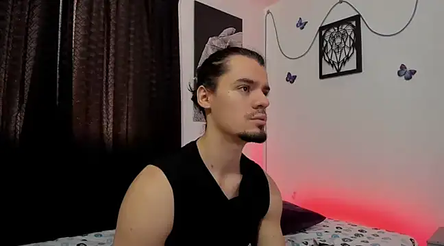 Snapshot of maxi_styles chatting on 03/02/25, 07:23 maxi styles online show from 03/02/25, 07:23