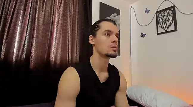 Snapshot of maxi_styles chatting on 03/17/25, 07:48 maxi styles online show from 03/17/25, 07:48