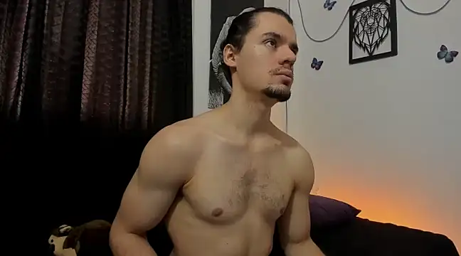 Snapshot of maxi_styles chatting on 03/20/25, 05:58 maxi styles online show from 03/20/25, 05:58