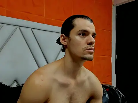 Snapshot of maxi_styles chatting on 02/12/26, 12:33 maxi styles online show from 02/12/26, 12:33