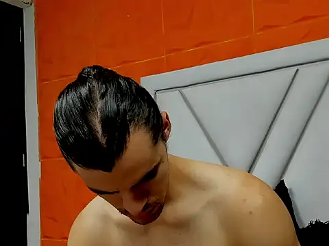 Snapshot of maxi_styles chatting on 02/13/26, 11:17 maxi styles online show from 02/13/26, 11:17