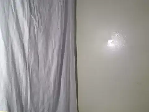 Snapshot of Dube501 chatting on 02/14/25, 01:29 Dube501 online show from 02/14/25, 01:29