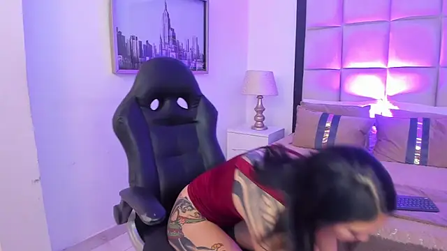 MeganPresleyy online show from 05/23/26, 01:37