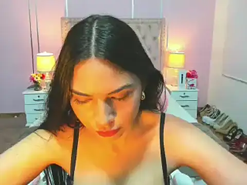 NoaLuxury online show from 03/10/25, 10:55