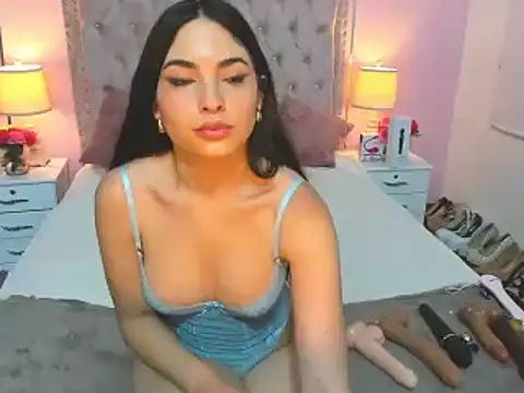 NoaLuxury online show from 03/16/25, 03:14