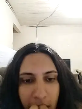 isistrans19 online show from 01/10/25, 12:38