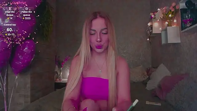 Mika Rayy online show from 02/28/26, 04:08