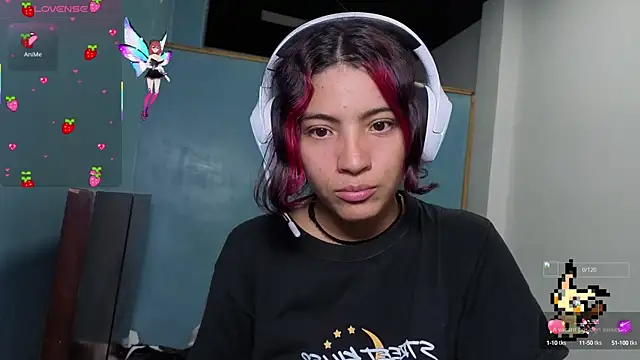 Lovelyamyy online show from 09/24/25, 05:33