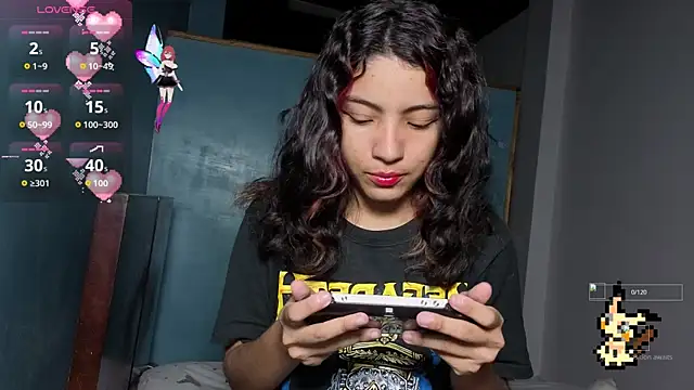 Lovelyamyy online show from 11/03/25, 09:16