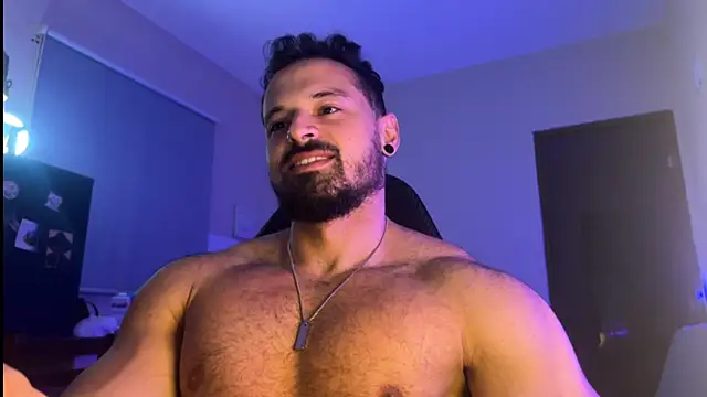 Lucasfit24 online show from 11/25/25, 02:33