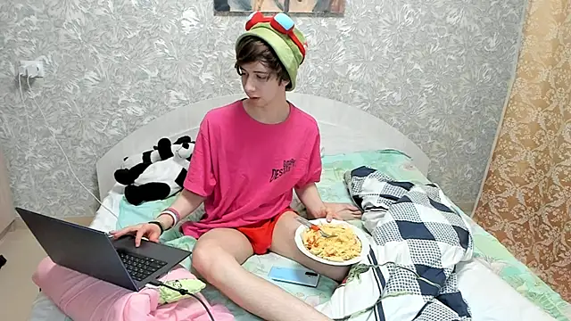 Timothy Fox online show from 02/02/25, 01:02