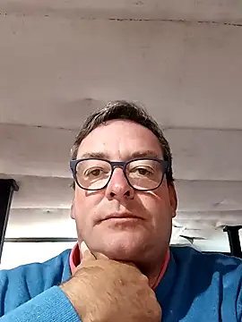 Snapshot of MountJohnXL chatting on 02/09/25, 12:39 MountJohnXL online show from 02/09/25, 12:39