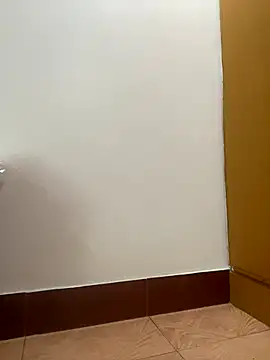 yfx468 online show from 09/28/25, 03:34