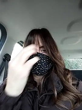 Akemi rossi online show from 11/16/25, 10:54