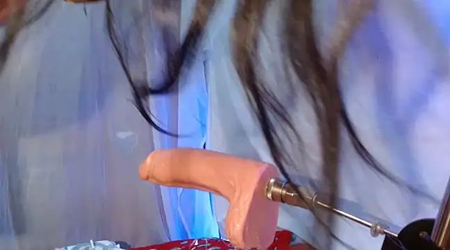 Snapshot of kattislut77 chatting on 03/03/25, 07:49 kattislut77 online show from 03/03/25, 07:49