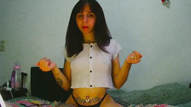 w4xxita online show from 05/27/26, 07:44