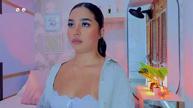 CharlotteGraay online show from 03/18/26, 07:39