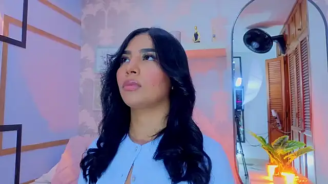 CharlotteGraay online show from 04/09/26, 08:03