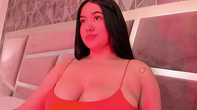 Sara  collins   online show from 03/06/25, 03:13