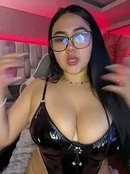 Sara  collins   online show from 12/21/25, 12:23