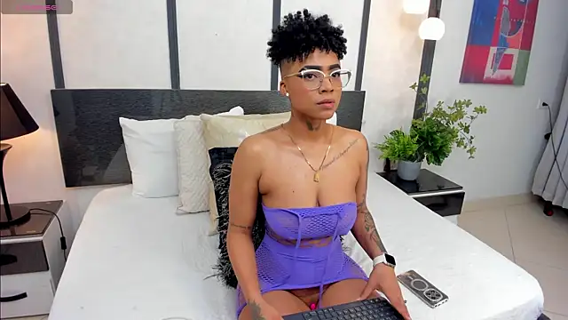 LuciaWallace online show from 01/08/26, 12:46