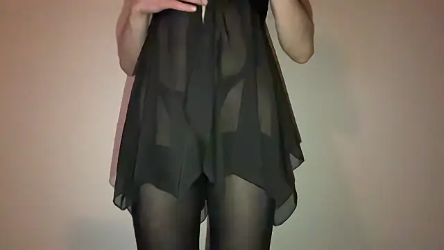 Lemonchella98 online show from 04/15/26, 10:32