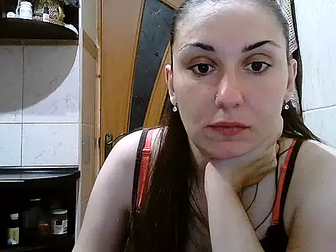 Snapshot of Yuliia30 chatting on 10/02/25, 04:47 Yuliia30 online show from 10/02/25, 04:47