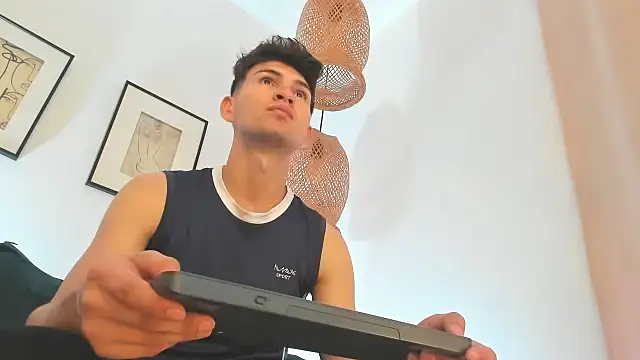 orlando yate online show from 02/19/25, 11:25