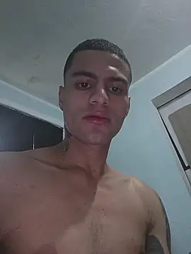 Snapshot of dany_hardy chatting on 11/14/25, 06:39 dany hardy online show from 11/14/25, 06:39