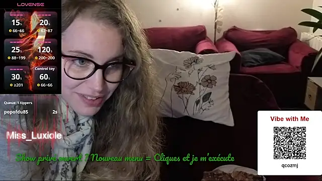 Miss luxiole online show from 10/05/25, 08:07