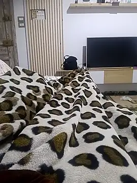 hmtrechaudd online show from 01/12/26, 09:31