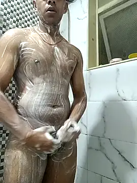 Snapshot of venom26 chatting on 11/26/25, 05:47 venom26 online show from 11/26/25, 05:47