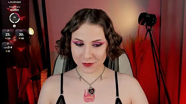 Snapshot of Eva_Moss_ chatting on 01/24/25, 01:45 Eva Moss online show from 01/24/25, 01:45