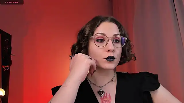 Snapshot of Eva_Moss_ chatting on 02/22/25, 12:49 Eva Moss online show from 02/22/25, 12:49