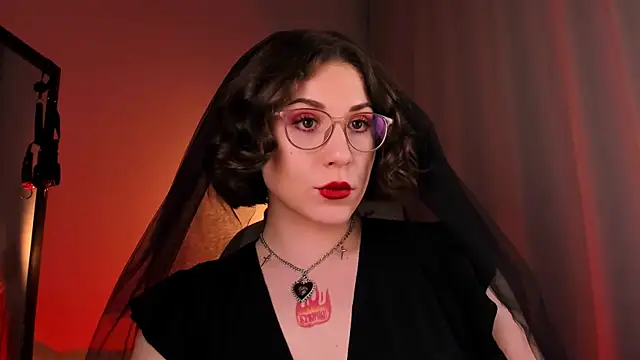 Snapshot of Eva_Moss_ chatting on 03/12/25, 03:57 Eva Moss online show from 03/12/25, 03:57