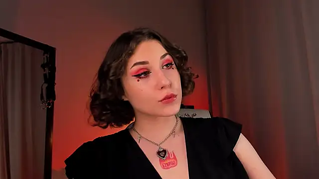 Snapshot of Eva_Moss_ chatting on 03/13/25, 09:37 Eva Moss online show from 03/13/25, 09:37