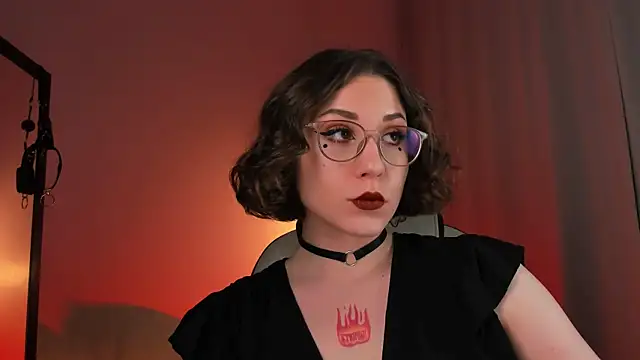 Snapshot of Eva_Moss_ chatting on 03/15/25, 01:52 Eva Moss online show from 03/15/25, 01:52